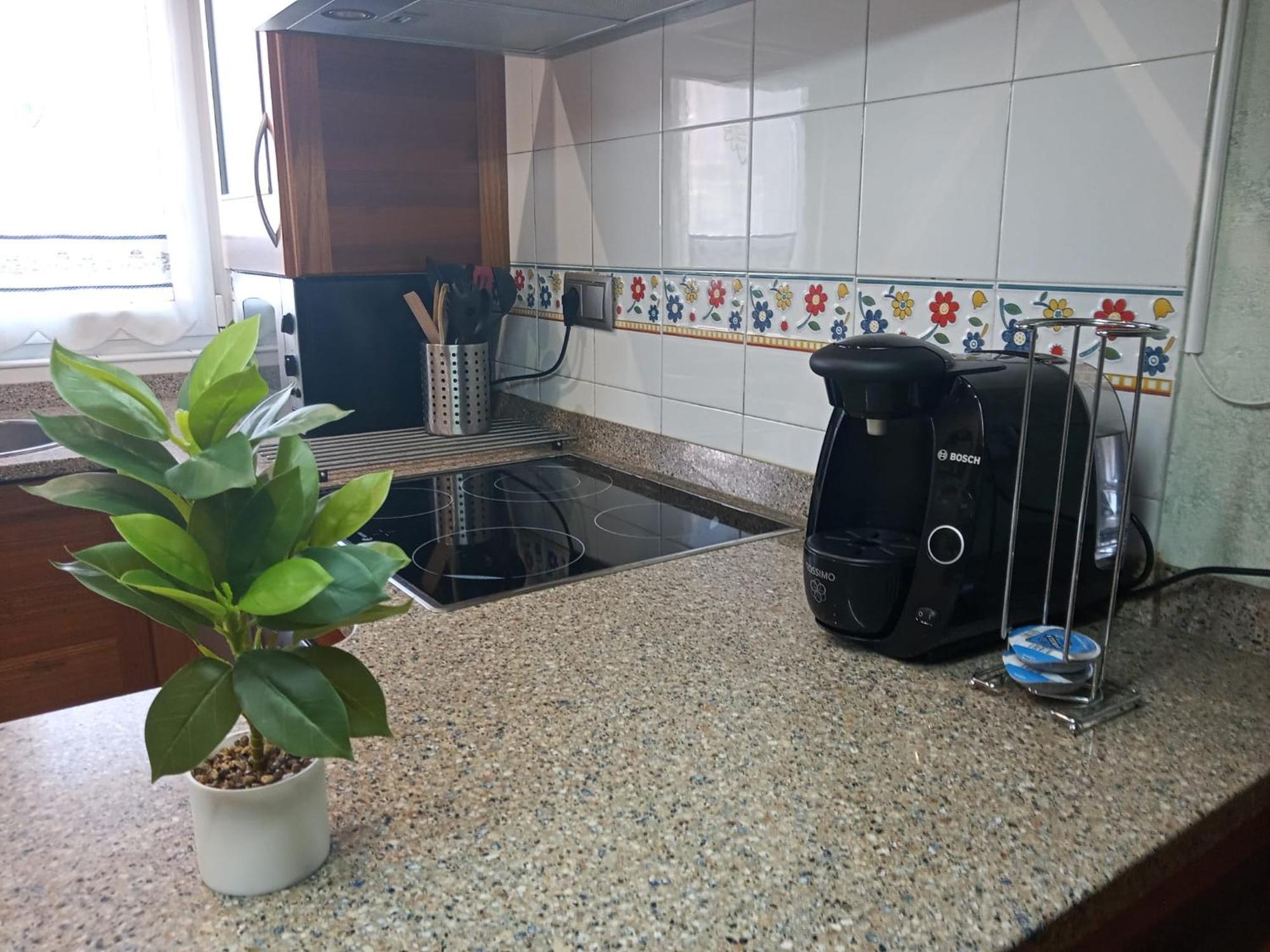 Azalea Residencial Lägenhet Torrelavega Exteriör bild